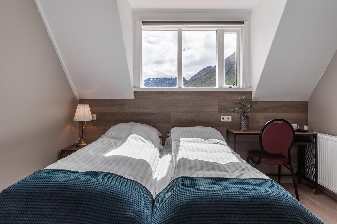 Holt Inn Flateyri Exteriér fotografie