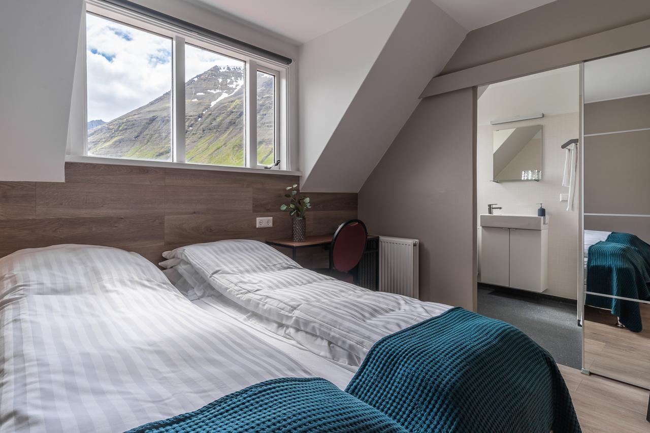 Holt Inn Flateyri Exteriér fotografie